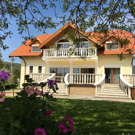 Csok Apartmanhaz