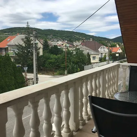 Csok Apartmanhaz * بالاتونفوريد