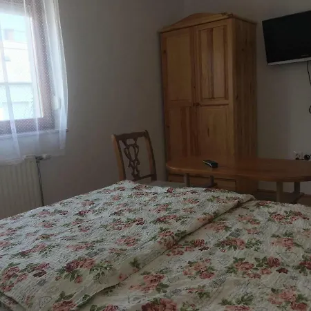 Csok Apartmanhaz شقة