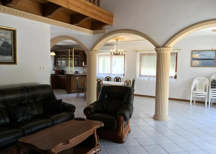 Csok Apartmanhaz Apartment Balatonfured