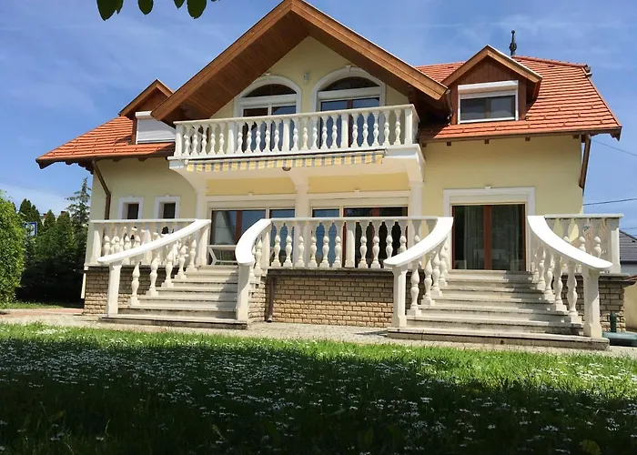 Csok Apartmanhaz *